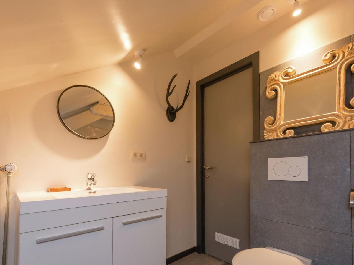 Beautiful Holiday Home In Redu With Whirlpool Luaran gambar