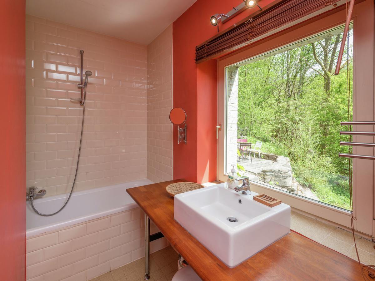 Beautiful Holiday Home In Redu With Whirlpool Luaran gambar
